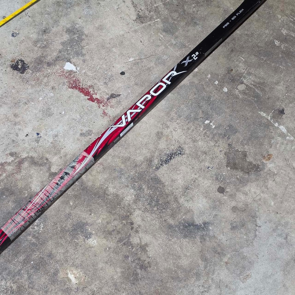 Bauer Vapor X 2.0 Hockey Stick Intermediate 60 Flex P88 Black Red Good